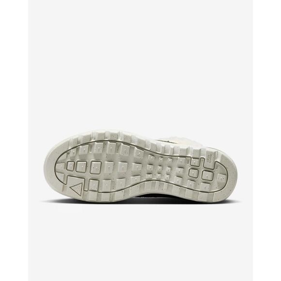 Nike Woodside Chukka 2 537345-200 Women's US 7 Taupe Faux Fur Ankle Boots HAM304 - Picture 13 of 15